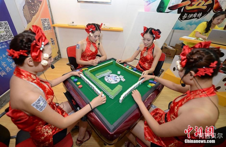 裸体美女电影网裸体美女电影网，探索电影中的极致诱惑