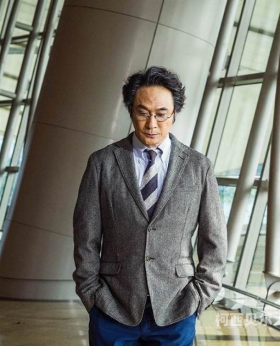 日韩人妻在线公开免费视频揭秘日韩人妻在线公开免费视频，网络热议与隐私保护的双重考量