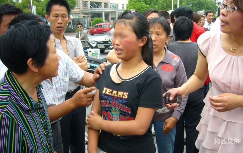 农村少妇偷伦喷水视频曝光，揭示背后的社会问题
