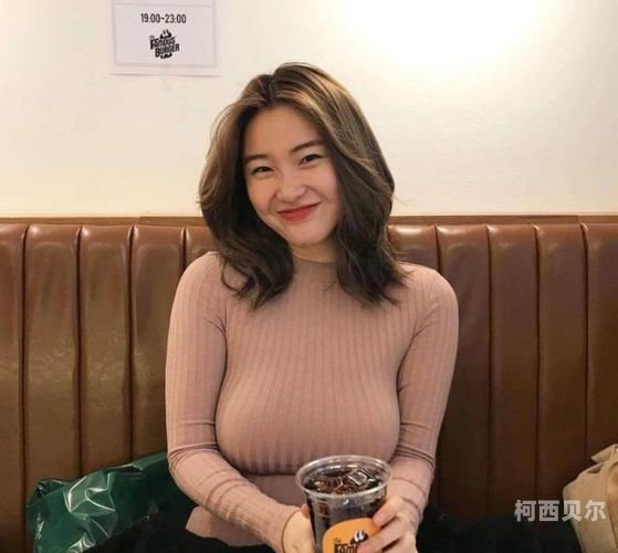 邻居少妇的艳遇与色欲盛宴，A片无码色欲AV大放送