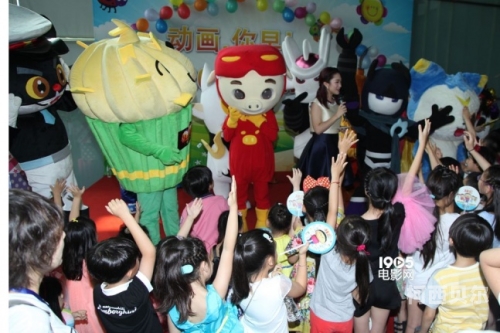 AV五月天影院盛夏狂欢，揭秘电影盛典背后的精彩故事